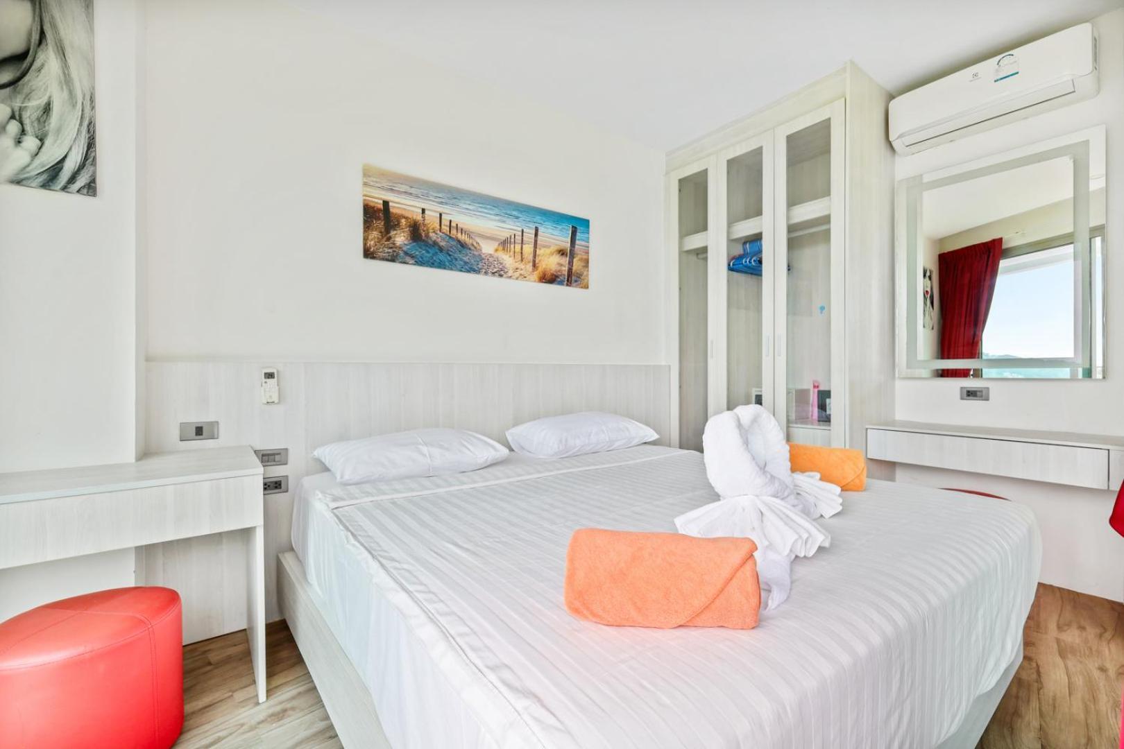 Oceana Sea View Apartments - 카말라 비치 외부 사진